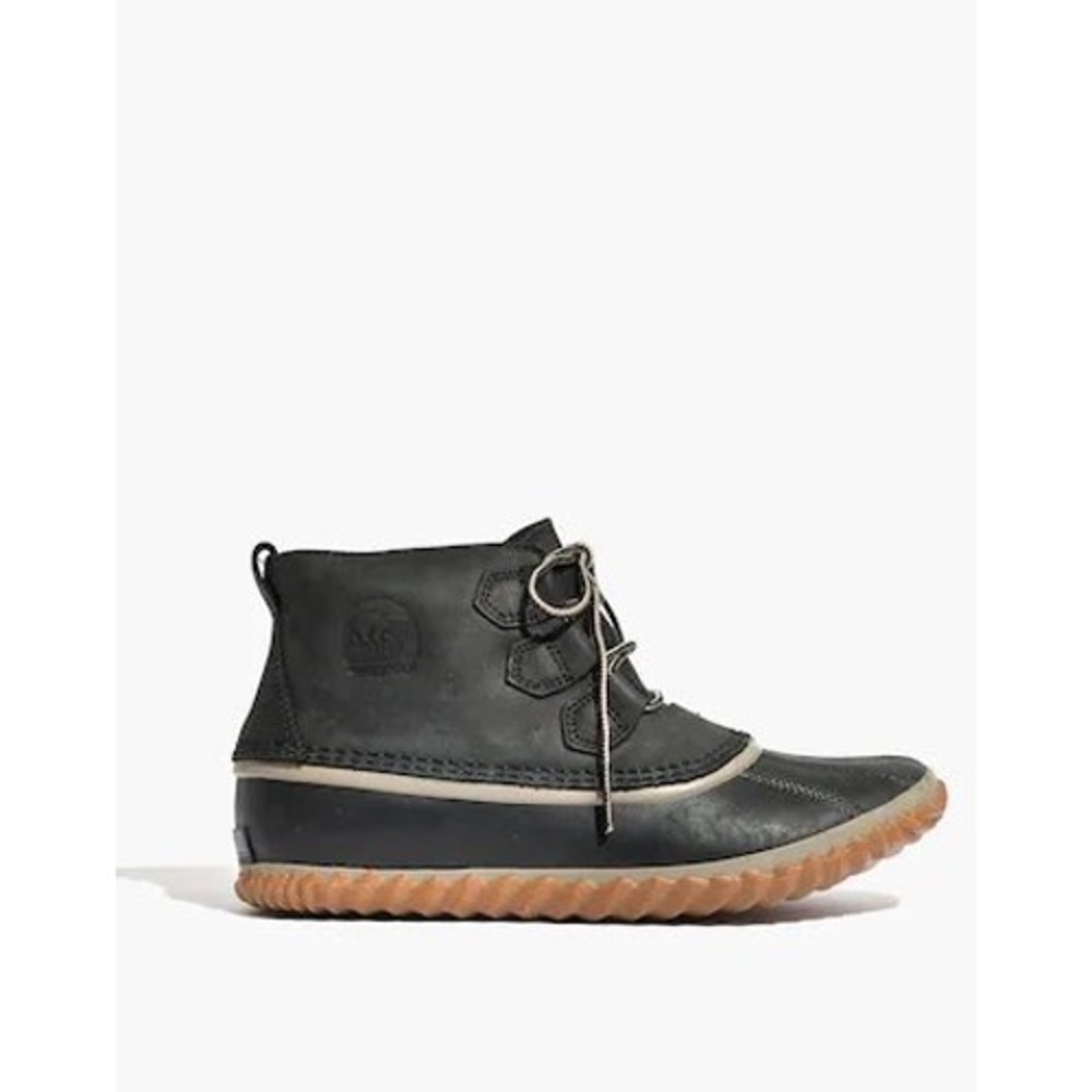 Sorel Out and About Waterproof Leather Rubber Duck Boots 7
